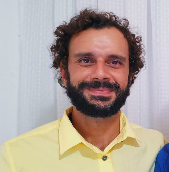 Clóvis Neto, psicólogo clínico (CRP 17/1518)